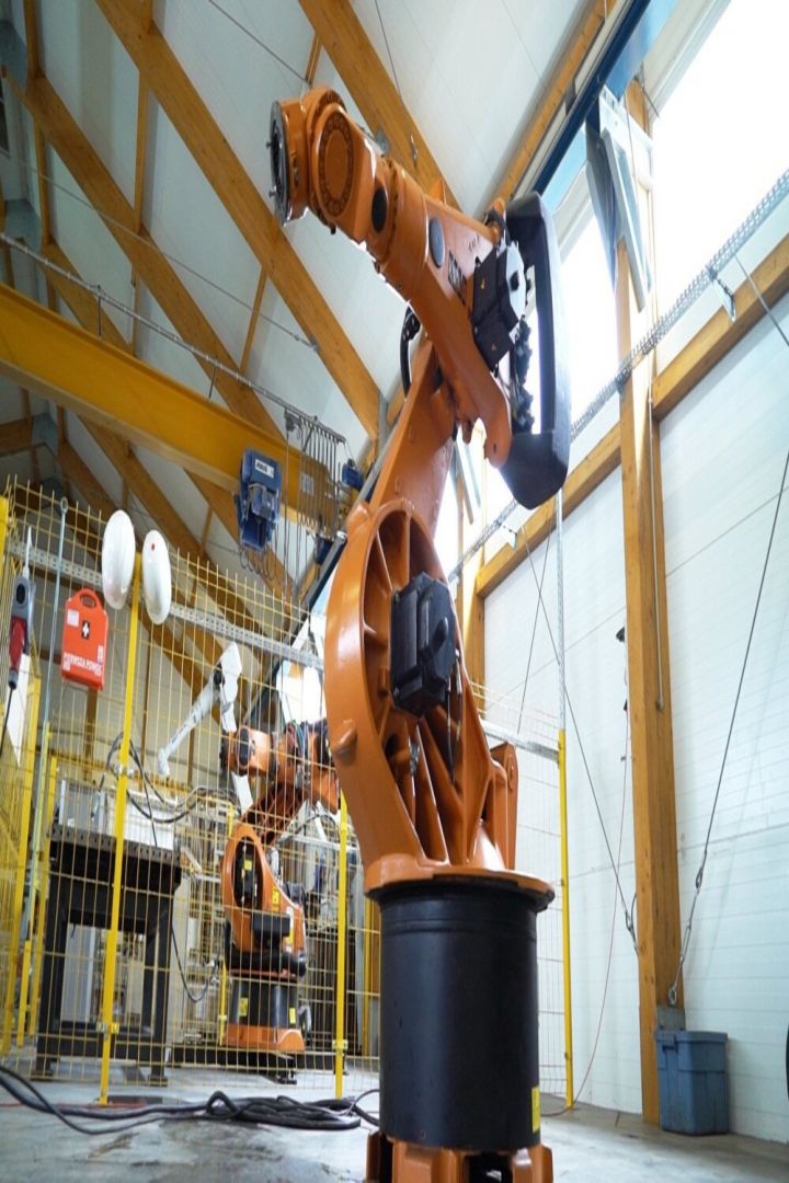 KUKA KRC2 KR 210 L 180-2 2000